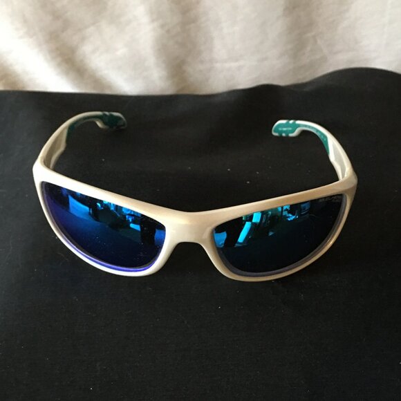 Sketchers Sporty Sunglasses - Picture 1 of 4